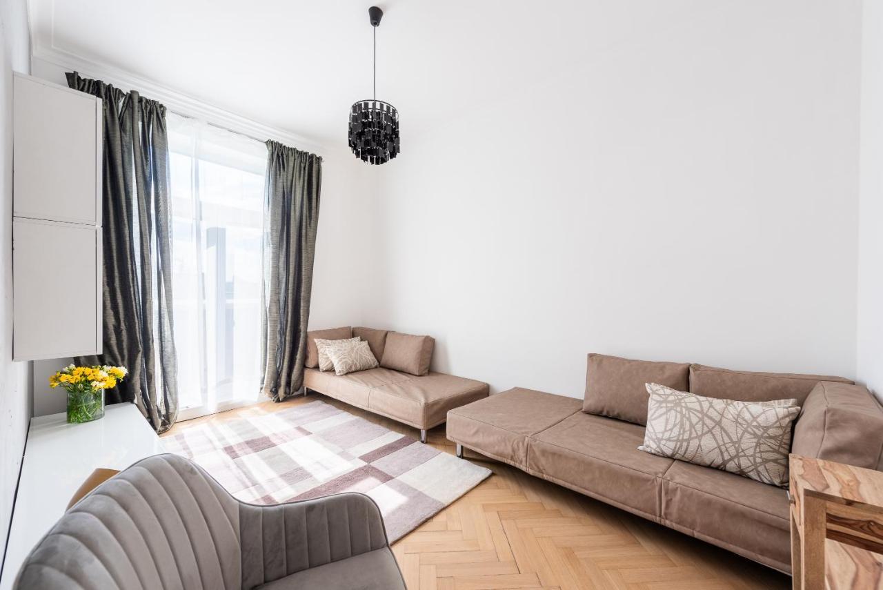 Luxury Apartment With A Balcony And A Terrace Praga Exterior foto